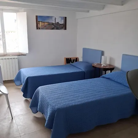 Apartamento Dimora Con Finestra Sui Tetti Di